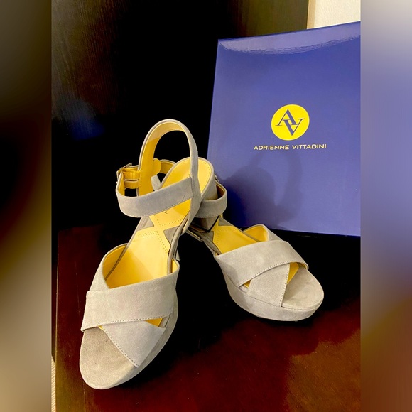 Gray ADRIENNE VITTADINI size 8 NEW - Picture 4 of 6